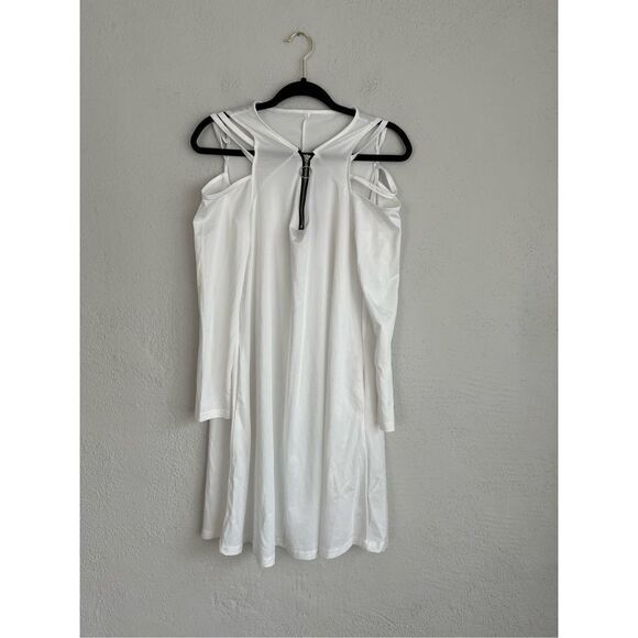 Woman White Zipper V-Neck Cutout Long-Sleeve Shift Dress, Small - Picture 2 of 7